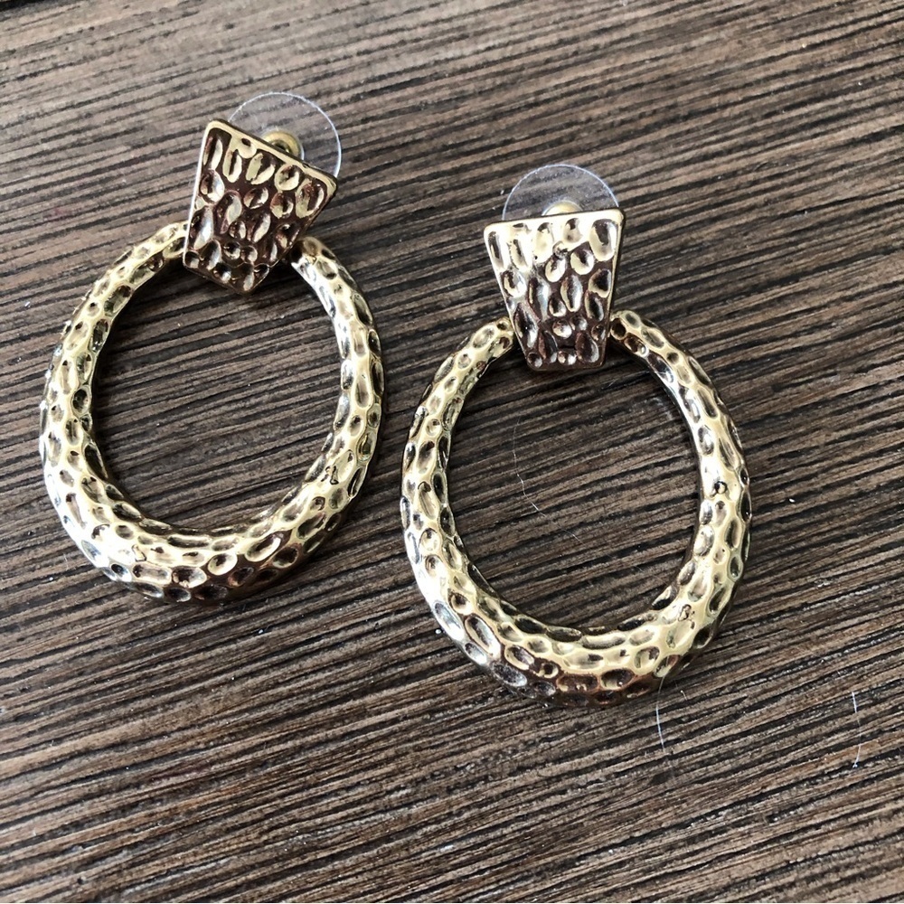 Vintage Gold tone hoop earrings